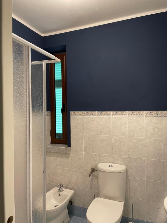 Accogliente Camera Singola Con Balcone A 500 Mt Dal Mare Marina Di Carrara Exterior foto