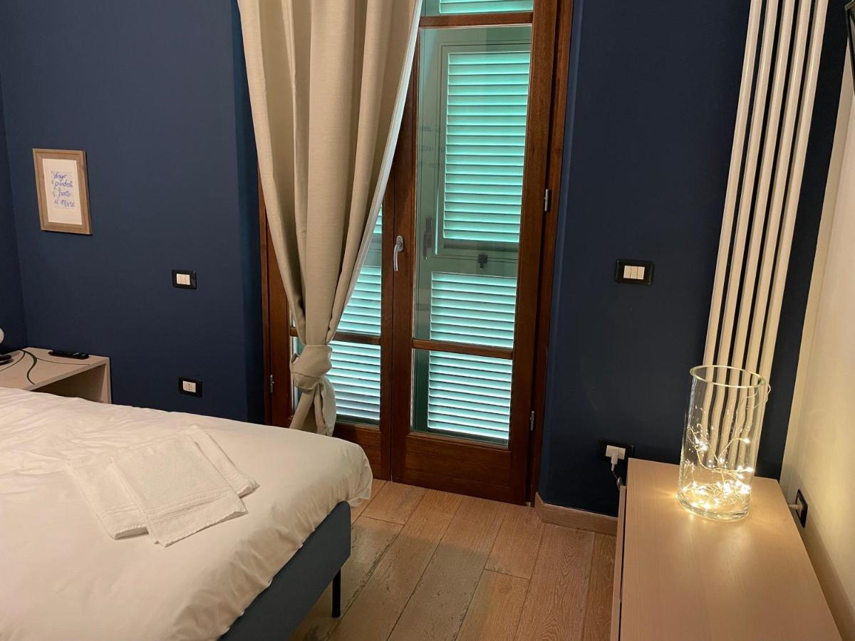 Accogliente Camera Singola Con Balcone A 500 Mt Dal Mare Marina Di Carrara Exterior foto